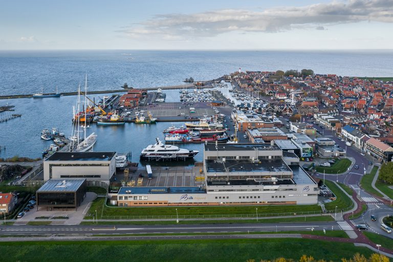 Dutch superyacht Shipyard Balk Shipyard. An overview of our halls.