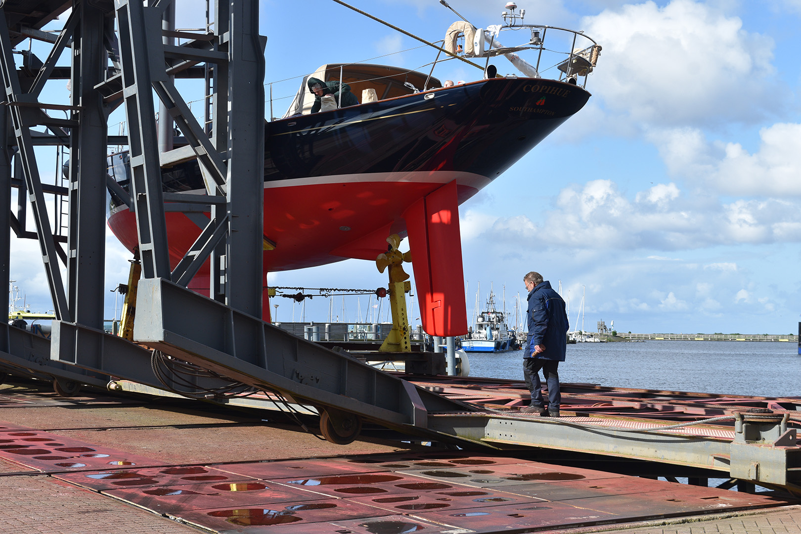 Sailing yacht Copihue on lifting system at Balk Shipyard.