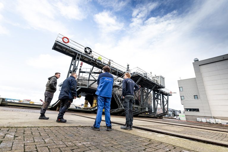 Balk Shipyard - Superyacht rebuild - 225 years of expertise